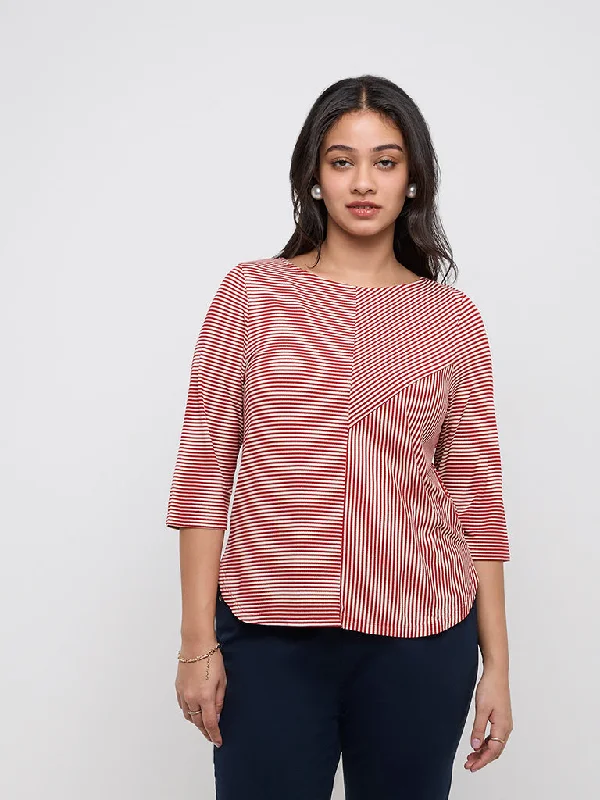 Gia Red Striped T-Shirt-- Cashmere Blend Cotton Blend Poly Blend