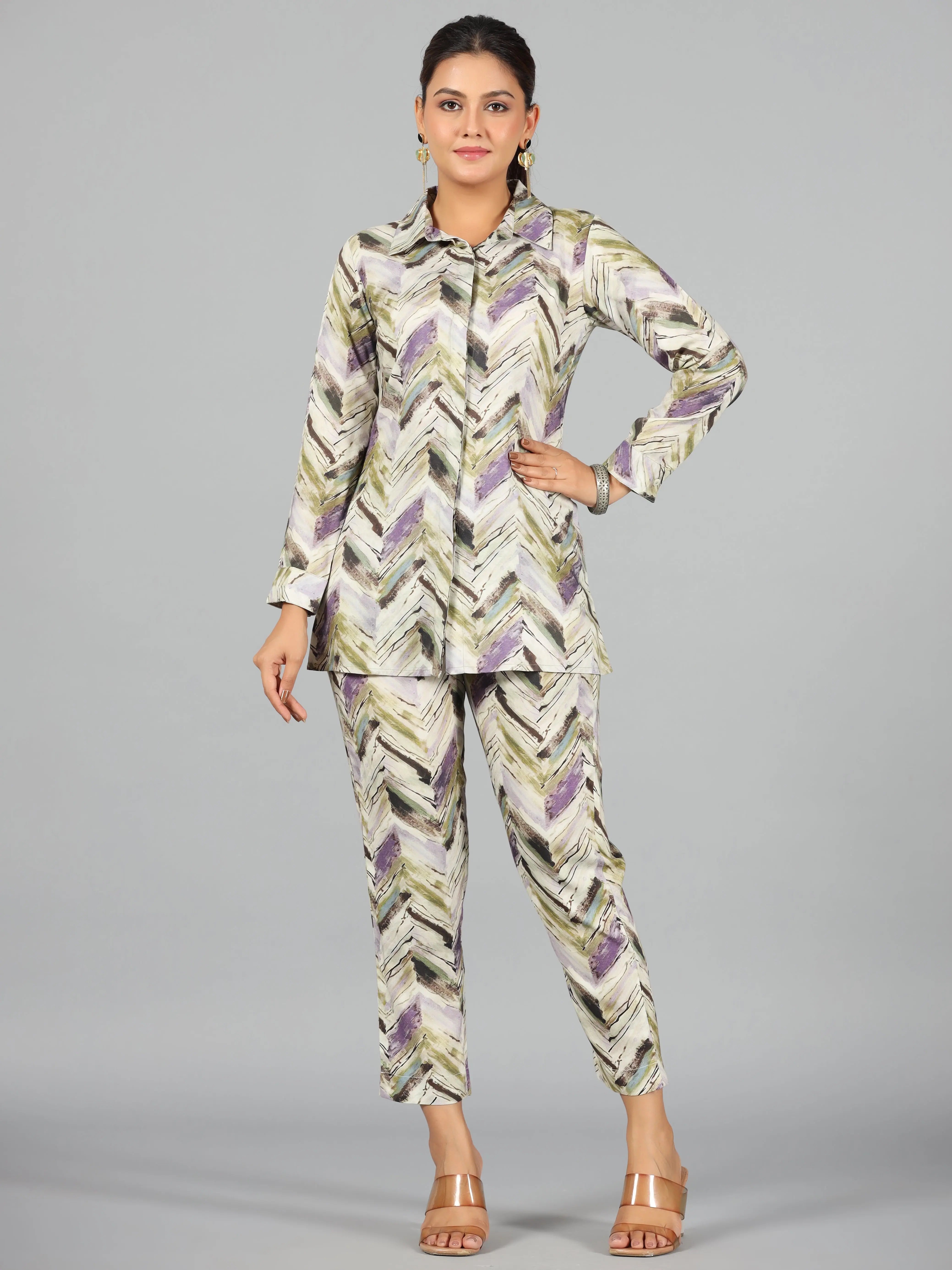 Women Printed Standard Green Jumpsuits & Sets Plus size jumpsuit, Curvy fit, Elegant, Comfortable