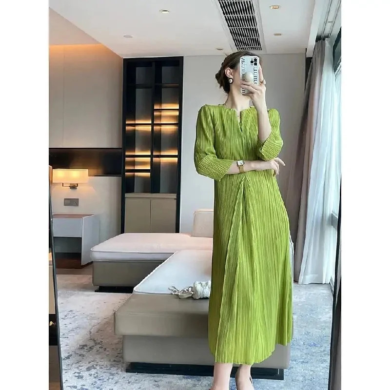 Women's V-neck Slim Waist Design Slimming Elegant Autumn Long Dress M 471124 Tunics Versatile functional