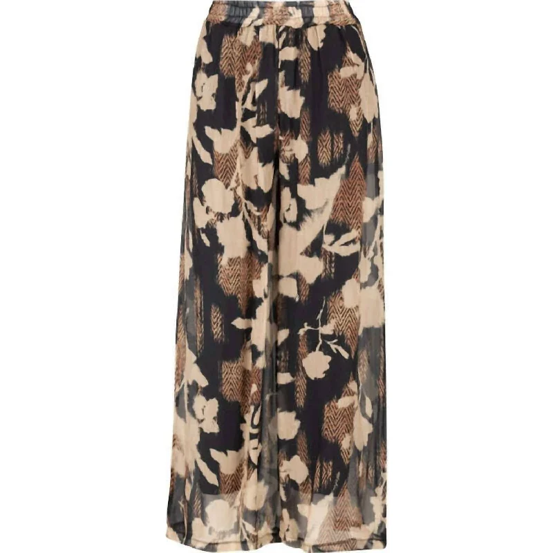 Vanishing Blooms Pants In Black Blooms Chic Slim Fit Pants