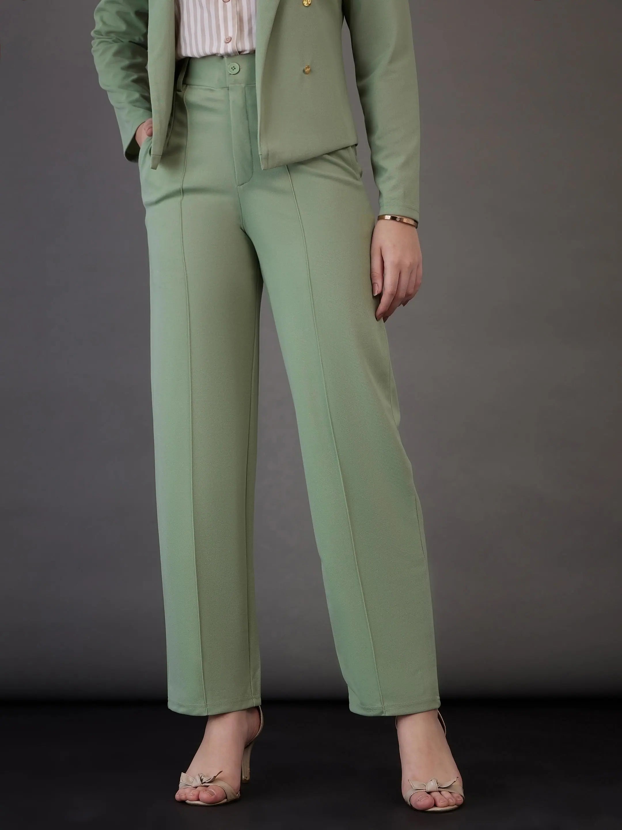 Women Green Front Darted Pants Relaxed Casual Leggings