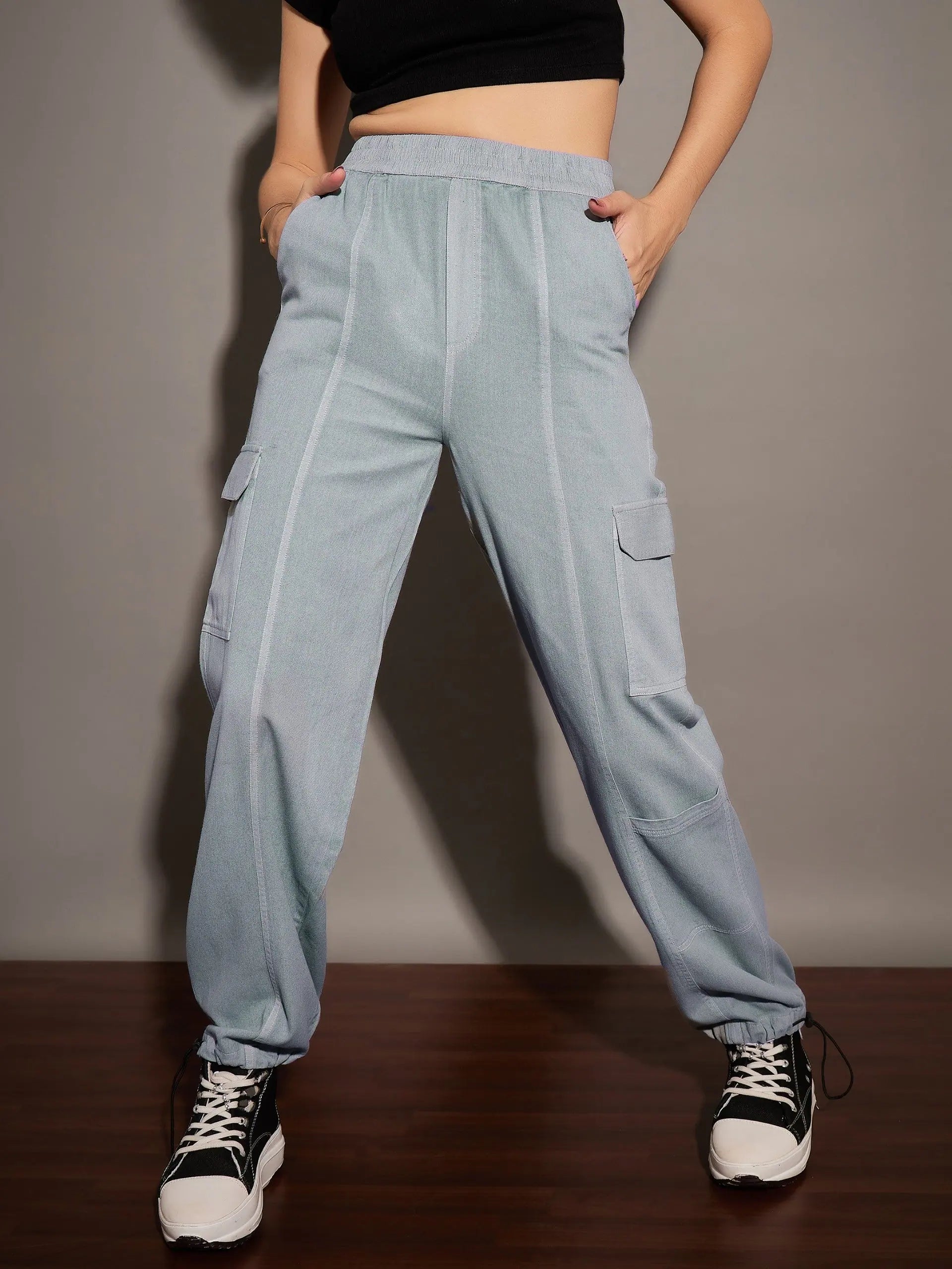 Women Light Blue Twill Multi Pocket Cargo Pants Slim-Fit Leggings