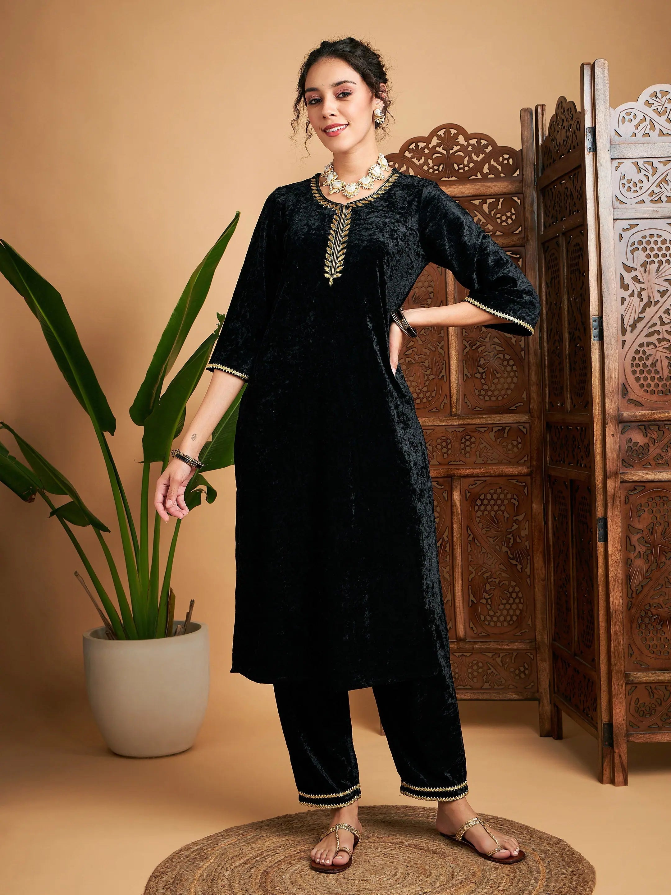 Women Black Velvet Contrast Piping Detail Kurta With Pants Casual Plaid Pants
