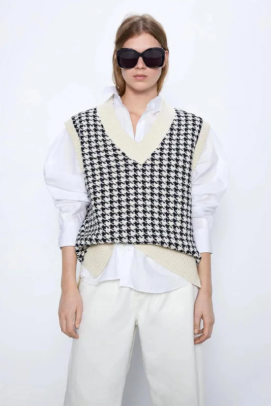 Classic Houndstooth Knit Tank Tops cherry red tank
