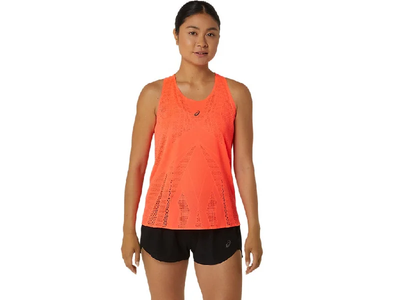 Metarun Tank black tank top