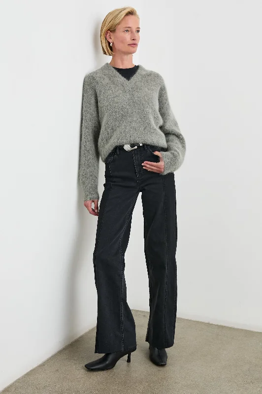 JODIE SWEATER - HEATHER GREY Striped Floral Plaid