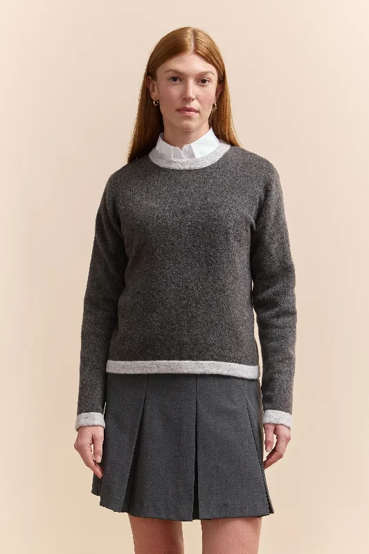 Sweater with contrasting color ribs Collared Crew Neck Turtle Neck