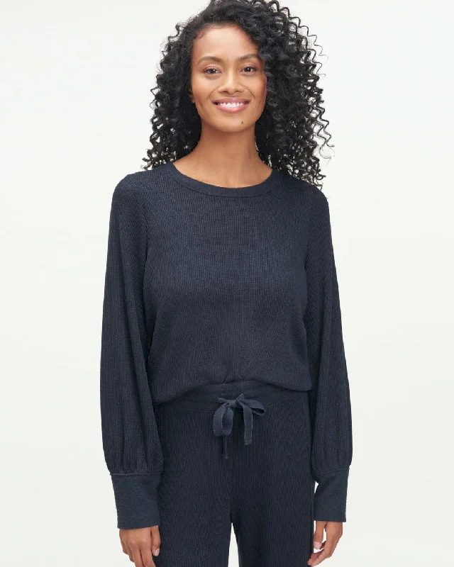 Alpine Pullover Solo Sleeve Pullover