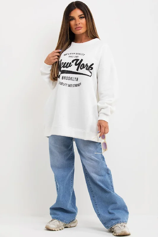 Sweatshirt With New York Slogan Oversized Fit Cream