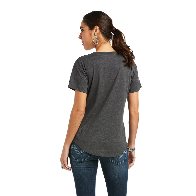 10037939 Ariat Women's Underline Script tee